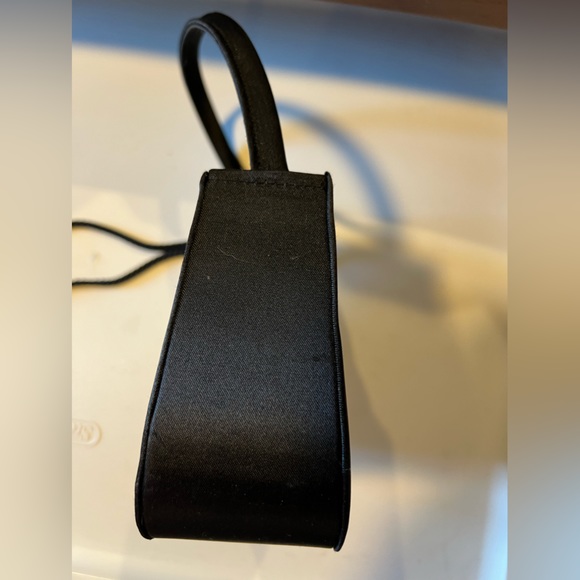 Small Black Evening Purse. - Picture 4 of 10